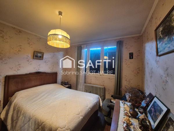 Pavillon 4 chambres et sous-sol