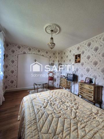 Pavillon 4 chambres et sous-sol