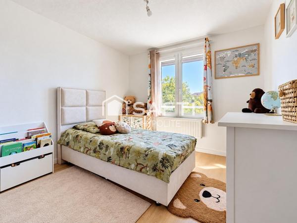 Maison familiale sur Eysines de 123 m2 avec garage et piscine, à deux pas du tram !