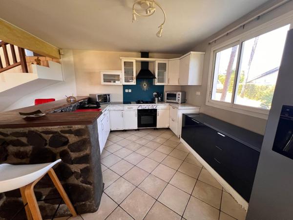 Maison 5 pièces de 125m² à Petite ile