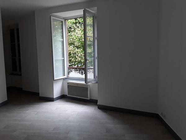 Location Appartement 1 pièce Blois (41000) - Blois gare