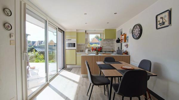 Vente                                                      Maison
                        
                     5 pièces                      90 m2                     à Saint-Brieuc