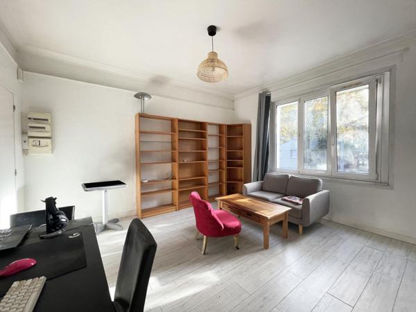 Lot de 2 appartements T2 – 38 m² et 31 m² – Nantes Centre (Boulevard Pasteur)