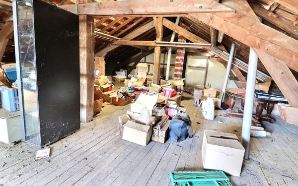 Maison à vendre    6 pièces • 120 m2 Le Mée-sur-Seine