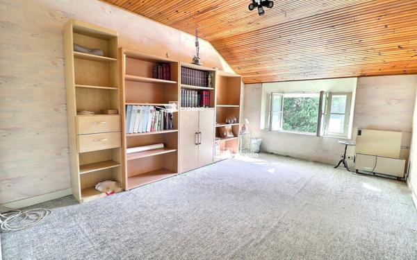 Maison à vendre    6 pièces • 120 m2 Le Mée-sur-Seine