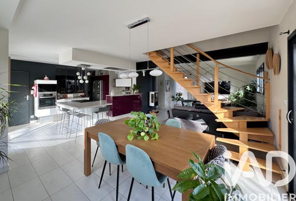 Maison à vendre 7 pièces 120 m² Saint-Léger-de-Linières