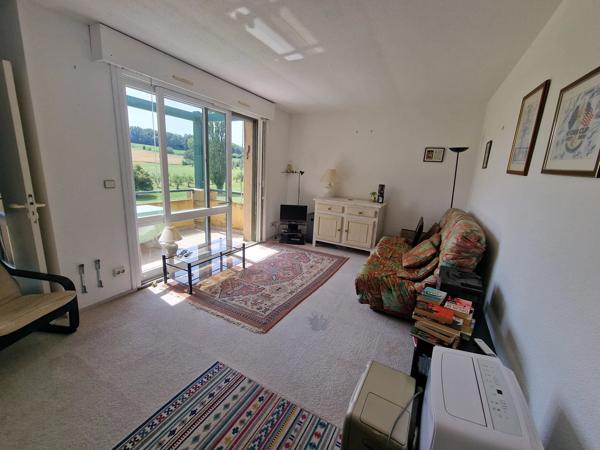 Appartement avec balcon donnant sur le trou 18 du golf