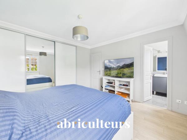 Maison familiale individuelle avec jardin 6 pièces 185 m² Ormesson-sur-Marne
