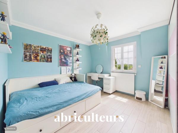 Maison familiale individuelle avec jardin 6 pièces 185 m² Ormesson-sur-Marne