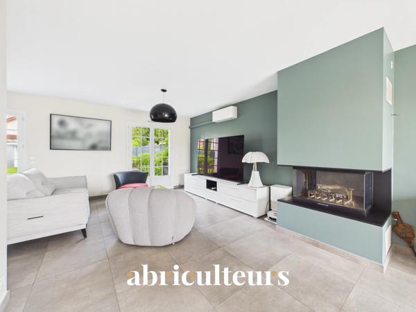 Maison familiale individuelle avec jardin 6 pièces 185 m² Ormesson-sur-Marne