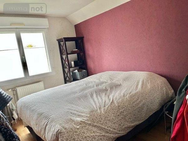 Maison à vendre à La Chapelle-Saint-Aubin dans la Sarthe (72650), ref : 13827/636