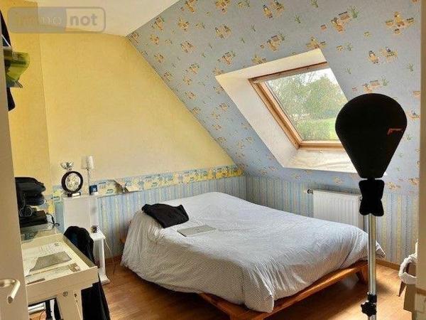 Maison à vendre à La Chapelle-Saint-Aubin dans la Sarthe (72650), ref : 13827/636