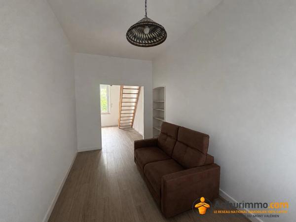 Vente                                                      Appartement
                        
                     3 pièces                      63 m2                     à Rueil-Malmaison