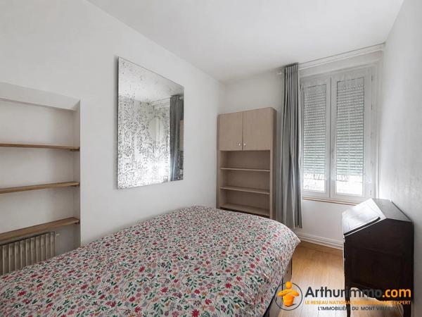 Vente                                                      Appartement
                        
                     3 pièces                      63 m2                     à Rueil-Malmaison