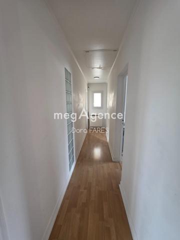 Maison à FRESNES, 94260 - 6 pièces 129m²