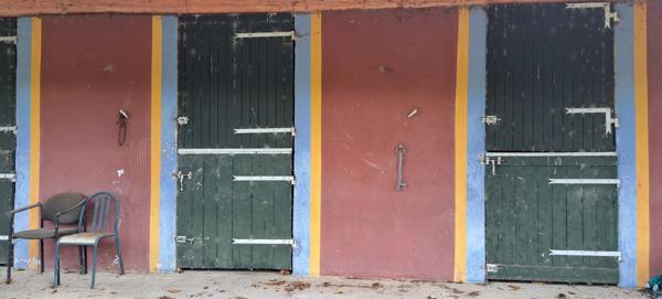 Pernes-les-Fontaines (84210) À acheter à Pernes-Les-Fontaines (84) : immense maison