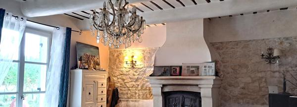 Pernes-les-Fontaines (84210) À acheter à Pernes-Les-Fontaines (84) : immense maison