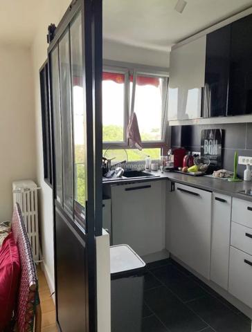 Vente Appartement 4 pièces 65 m2 à Rueil-Malmaison