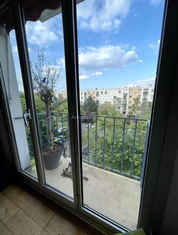Vente Appartement 4 pièces 65 m2 à Rueil-Malmaison