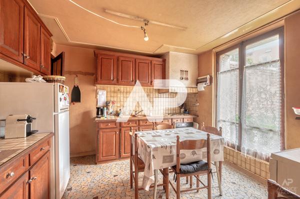 Ensemble immobilier Rueil-Malmaison 10 pièce(s) 184m2 €1 090 000 ** - Référence 19768