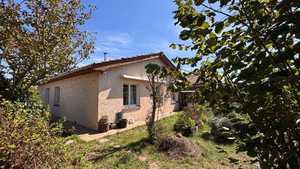 Maison 3 chambres plain pied avec Garage et jardin