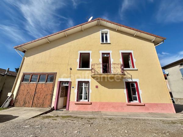 MAISON DE VILLAGE DE 185 M2 À RÉNOVER, 6 CHAMBRES, TERRAIN DÉPORTÉ DE 208 M2, COMBLES AMÉNAGEABLES DE 120 M2, FIBRE OPTIQUE, GARAGE, ATELIER, CAVE VOÛTÉE, TOUT-À-LÉGOUT, TF 182€