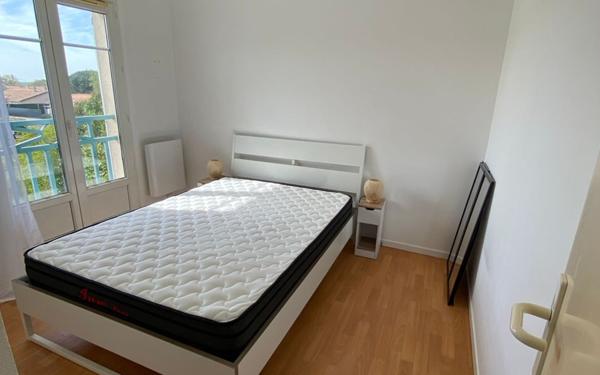 Appartement à louer    2 pièces • 40,29 m2 Ambarès-et-Lagrave