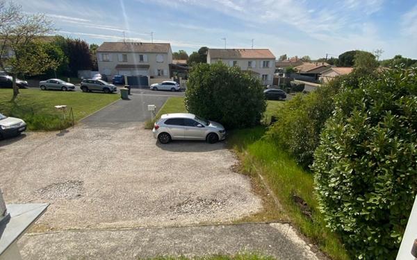 Appartement à louer    2 pièces • 40,29 m2 Ambarès-et-Lagrave