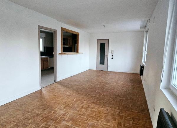 Appartement à louer  3 pièces • 90,34 m2 Saint-Quentin