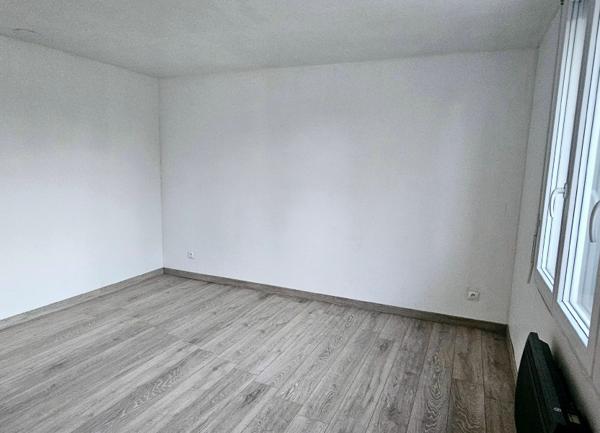 Appartement à louer  3 pièces • 90,34 m2 Saint-Quentin
