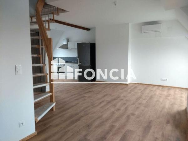 Location Appartement 4 pièces 81.96 m² - 26 RUE DU MARECHAL FOCH Ostwald 67540