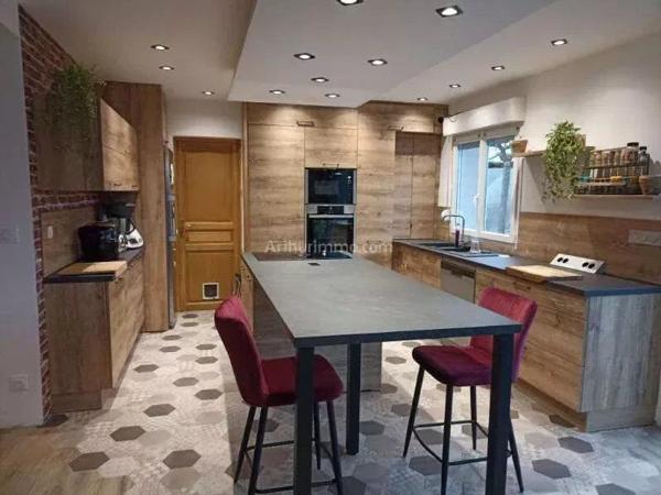 Vente Maison 6 pièces 170 m2 à Péronne