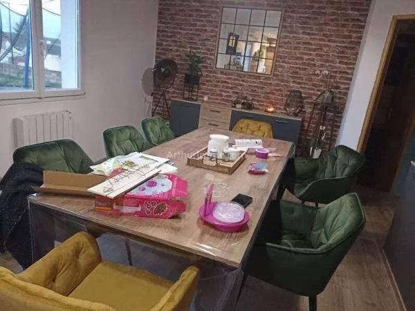 Vente Maison 6 pièces 170 m2 à Péronne