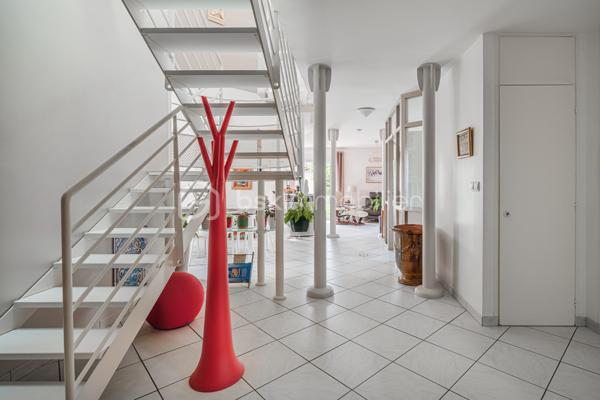 Maison d architecte de 161,96 m²