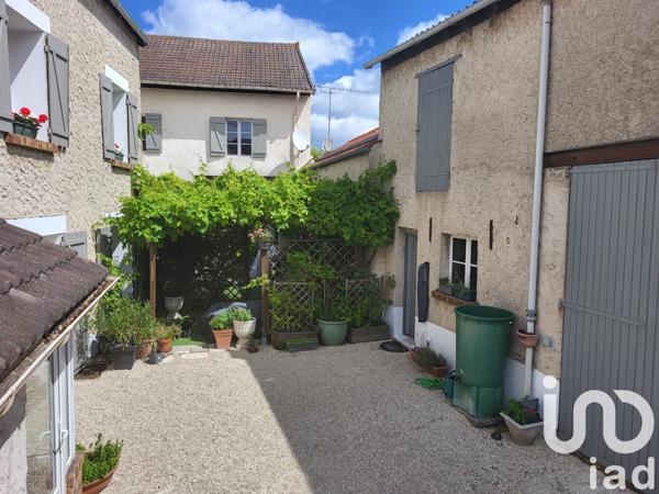 Maison à vendre 8 pièces 243 m² Flins-sur-Seine