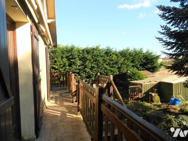 Maison familiale d'environ 180 m² sur sous-sol total