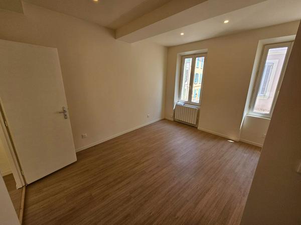 Appartement rénové La Seyne Sur Mer 2 pièce(s) 34.39 m2