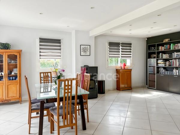 MAISON CONTEMPORAINE DE 180 M2 A BREST LAMBEZELLEC