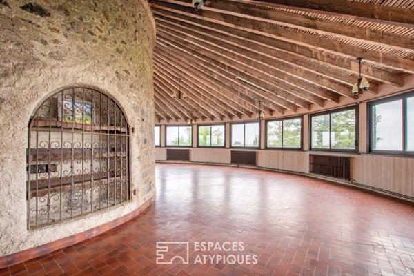 Domaine avec habitation et ancien moulin à la vue exceptionnelle