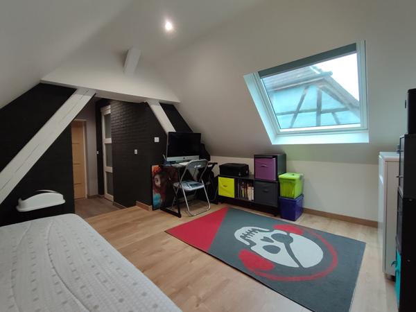 Maison - 5 pièces - 87 m²