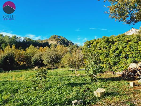 Entrechaux (84340) Mas de rapport avec 4 logements