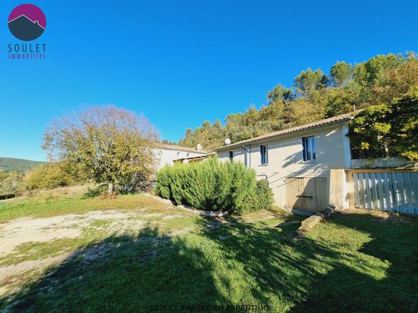 Entrechaux (84340) Mas de rapport avec 4 logements