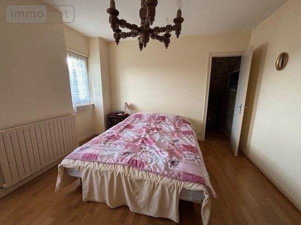 Maison à vendre à Guingamp dans les Côtes-d'Armor (22200), ref : 0001241