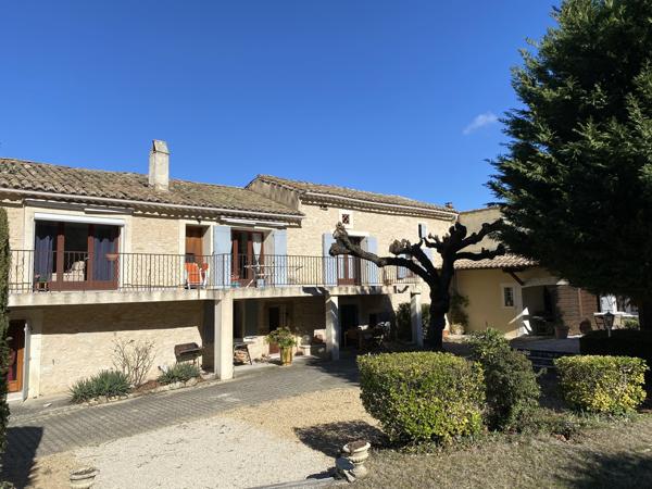 Mas en pierres  Bollène (84500)