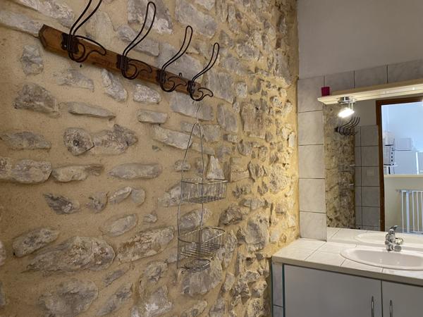 Mas en pierres  Bollène (84500)