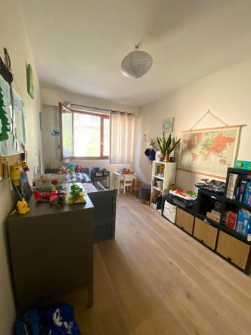 Appartement Ville D Avray 5 pièce(s) 83 m2