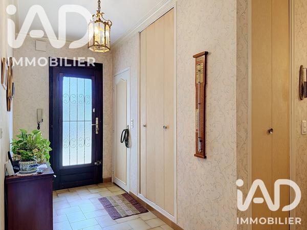 Maison à vendre 6 pièces 177 m² Conflans-sur-Loing