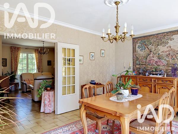 Maison à vendre 6 pièces 177 m² Conflans-sur-Loing