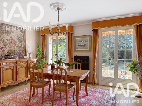 Maison à vendre 6 pièces 177 m² Conflans-sur-Loing