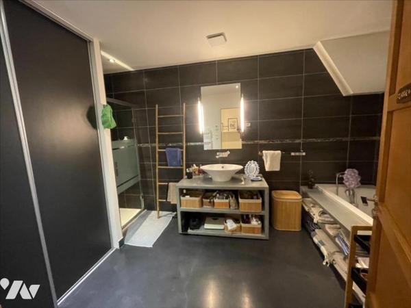 CAEN CENTRE ST PIERRE TOUR LE ROY APPARTEMENT 6 PIECES AVEC GARAGE